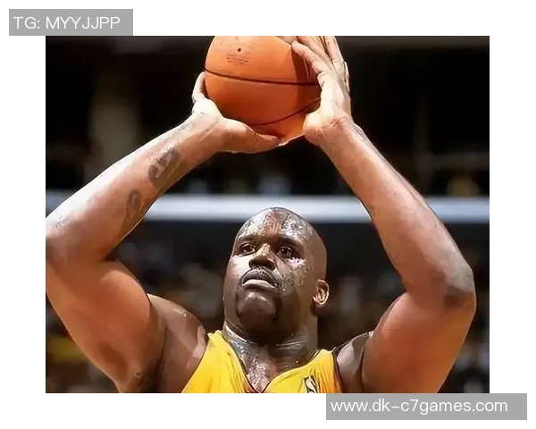 篮球巨星眼中的足球世界:跨界运动员如何看待这项全球最受欢迎的运动